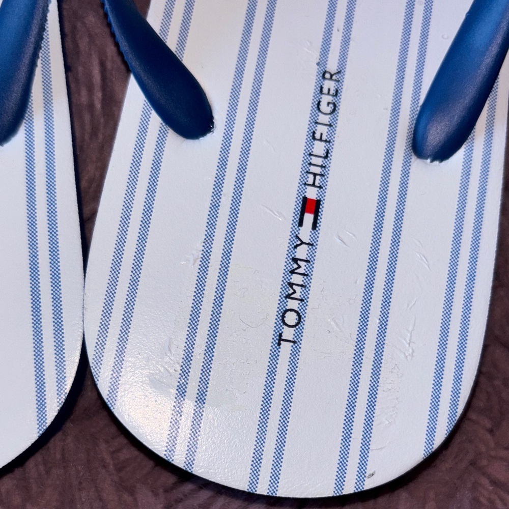 Calvin Klein Navy and White Logo Flip Flops Tommy Hilfiger - Picture 4 of 4
